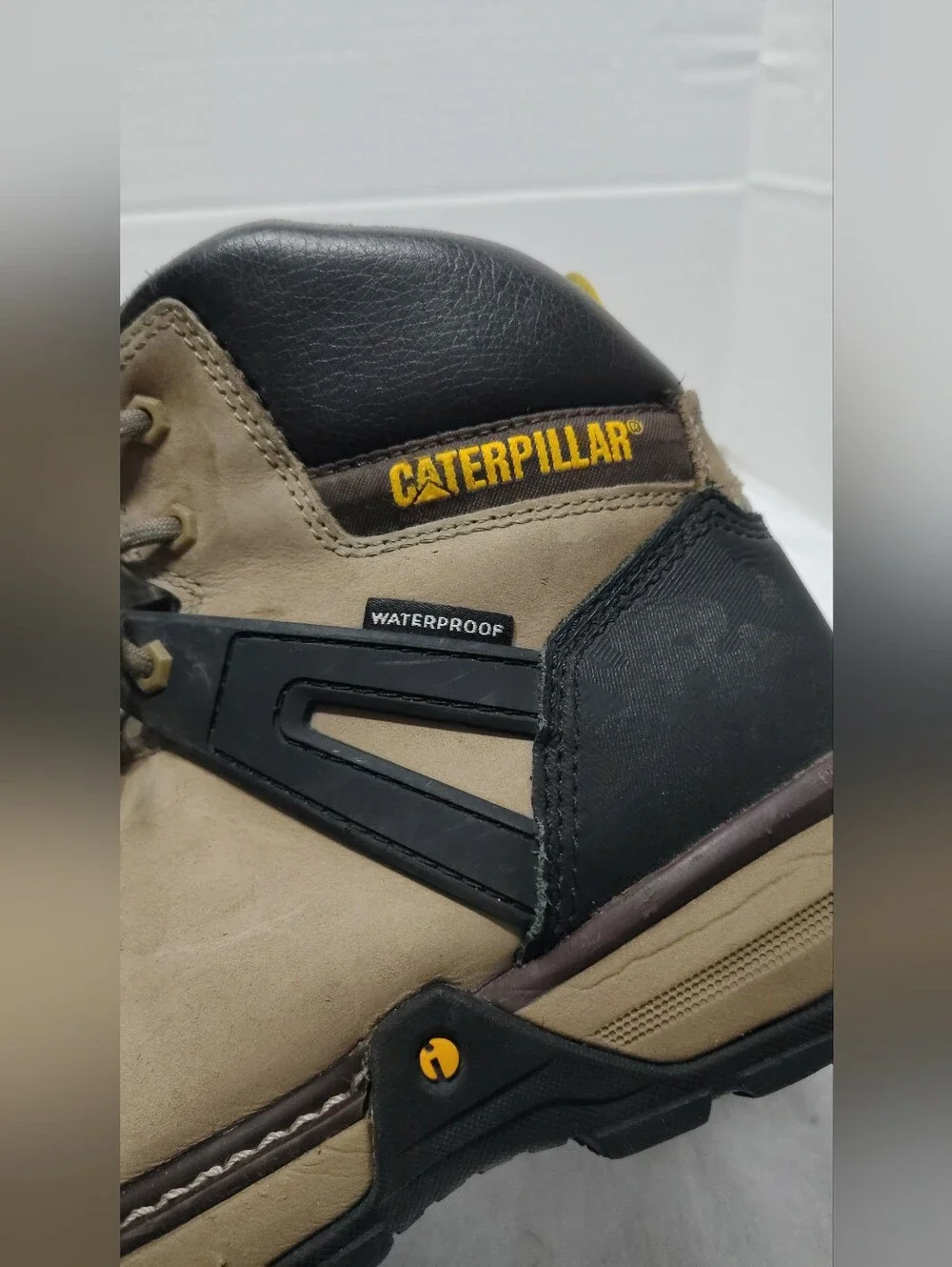 Caterpillar Excavator Superlite, Men # 11.5 US Composite Toe, Waterproof